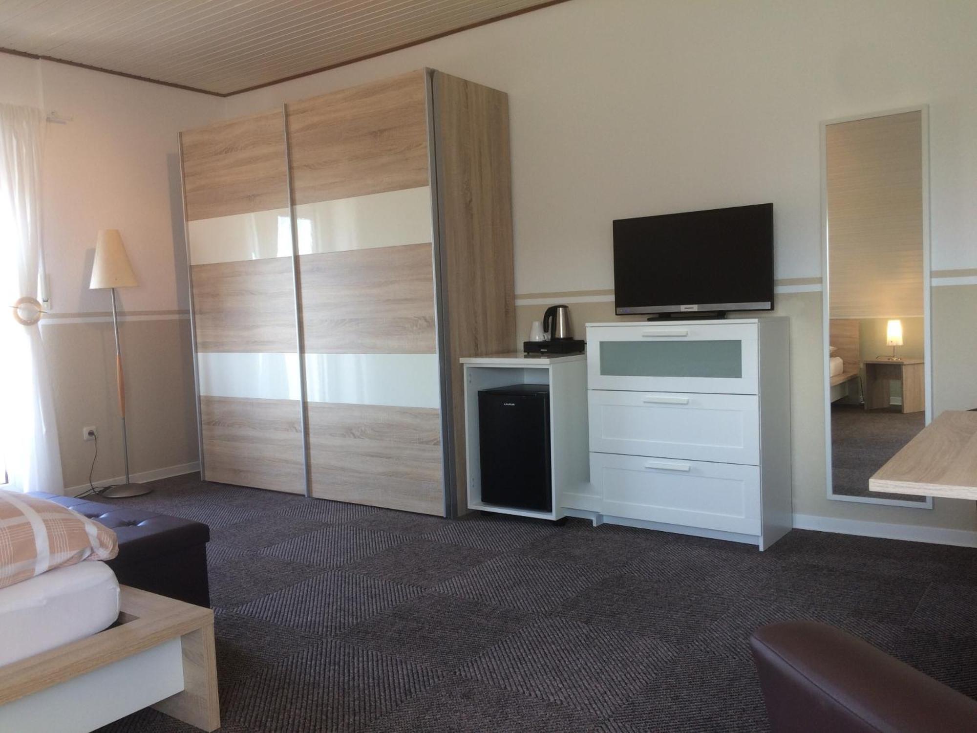 Huus Stoertebeker Bed & Breakfast ดอร์นูเมอร์เซียล ห้อง รูปภาพ